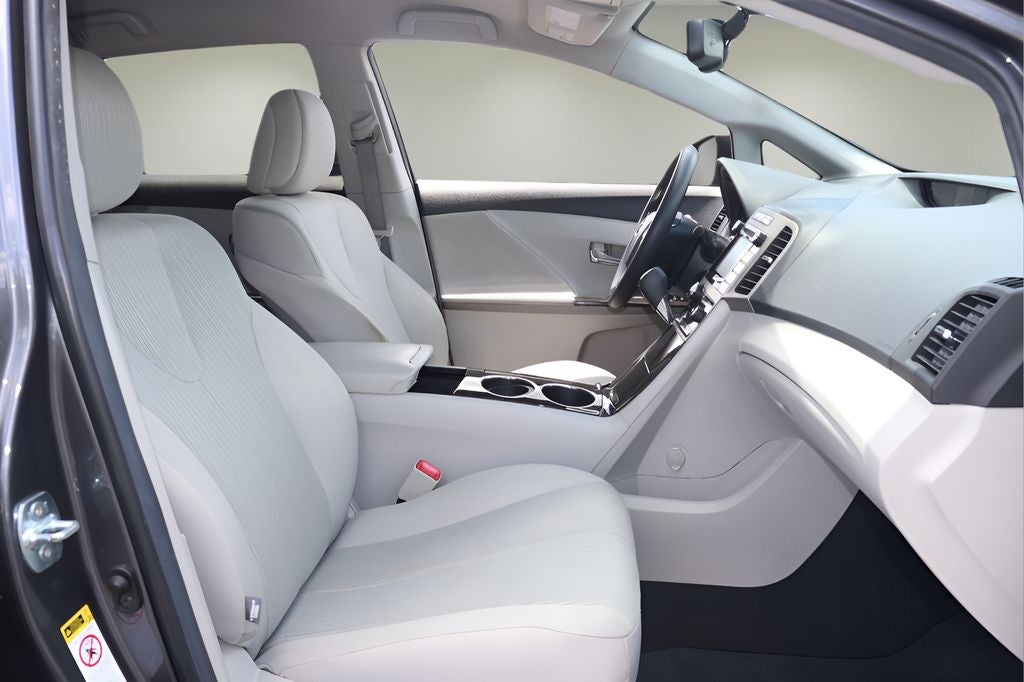 2015 Toyota Venza LE