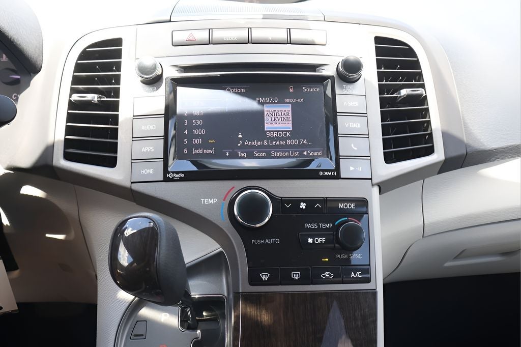 2015 Toyota Venza LE
