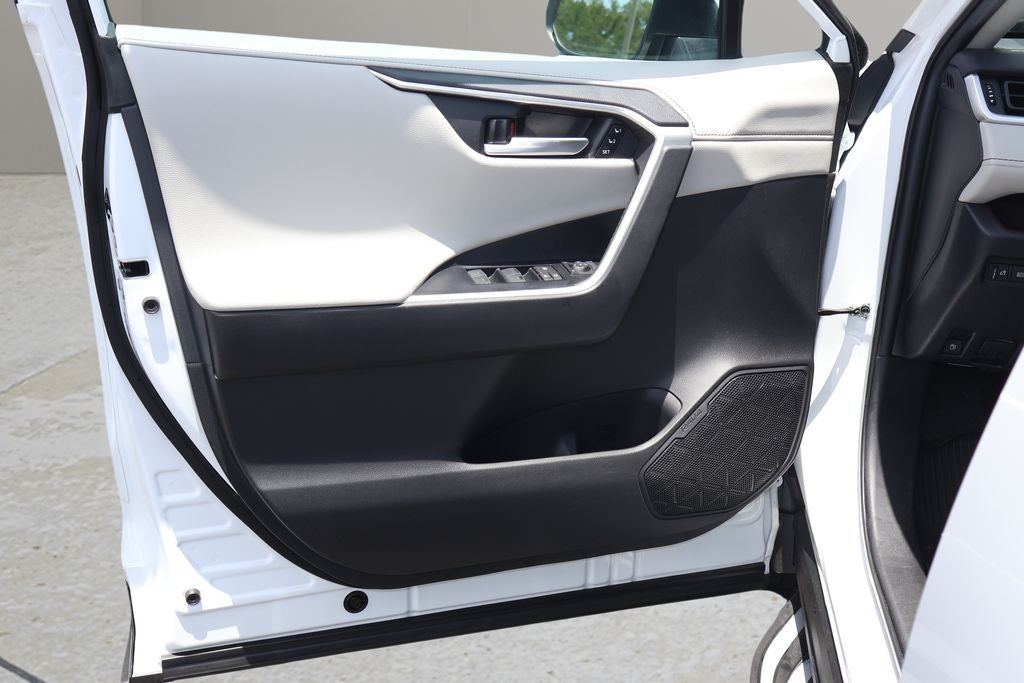 2023 Toyota RAV4 Hybrid Limited