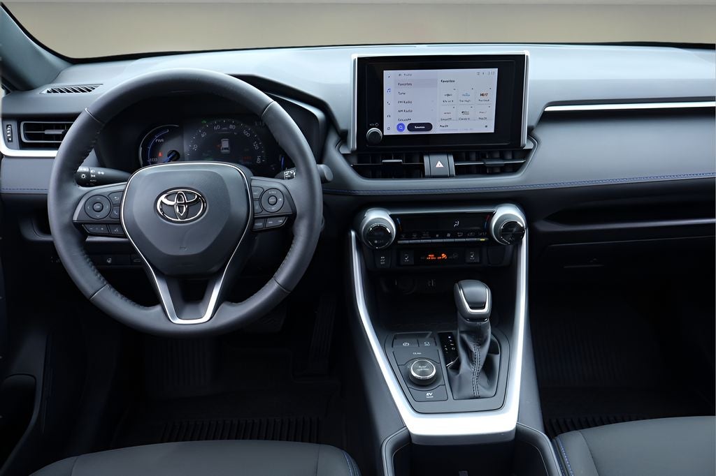 2023 Toyota RAV4 Hybrid SE