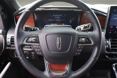 2024 Lincoln Navigator Premiere