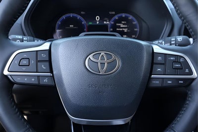 2025 Toyota Grand Highlander Platinum