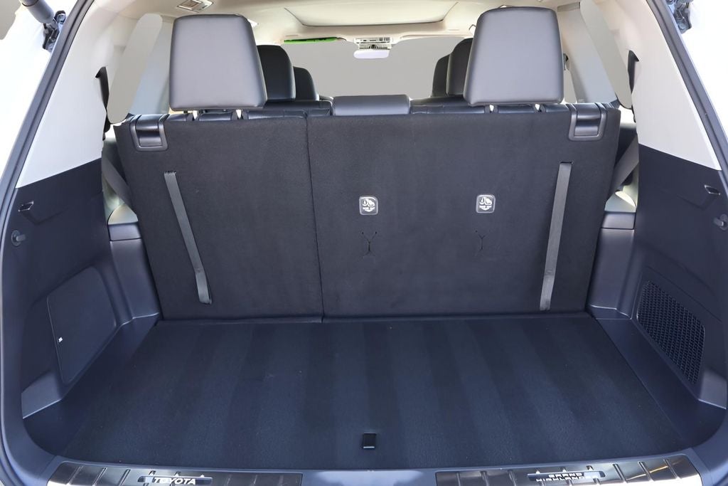 2025 Toyota Grand Highlander Platinum