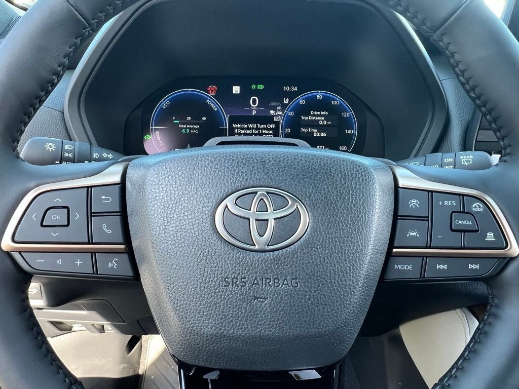 2026 Toyota Grand Highlander Hybrid Base