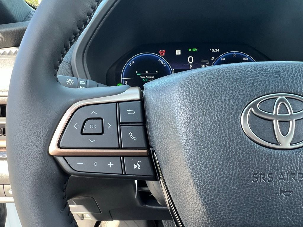 2026 Toyota Grand Highlander Hybrid Base