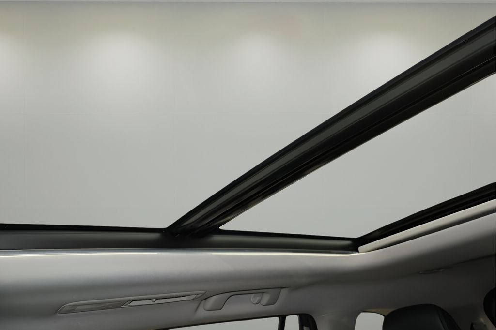 2024 Toyota Highlander Hybrid Platinum