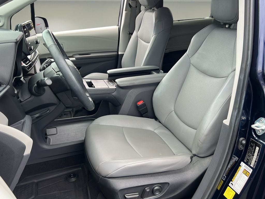 2024 Toyota Sienna XLE 7 Passenger