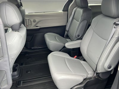 2024 Toyota Sienna XLE 7 Passenger
