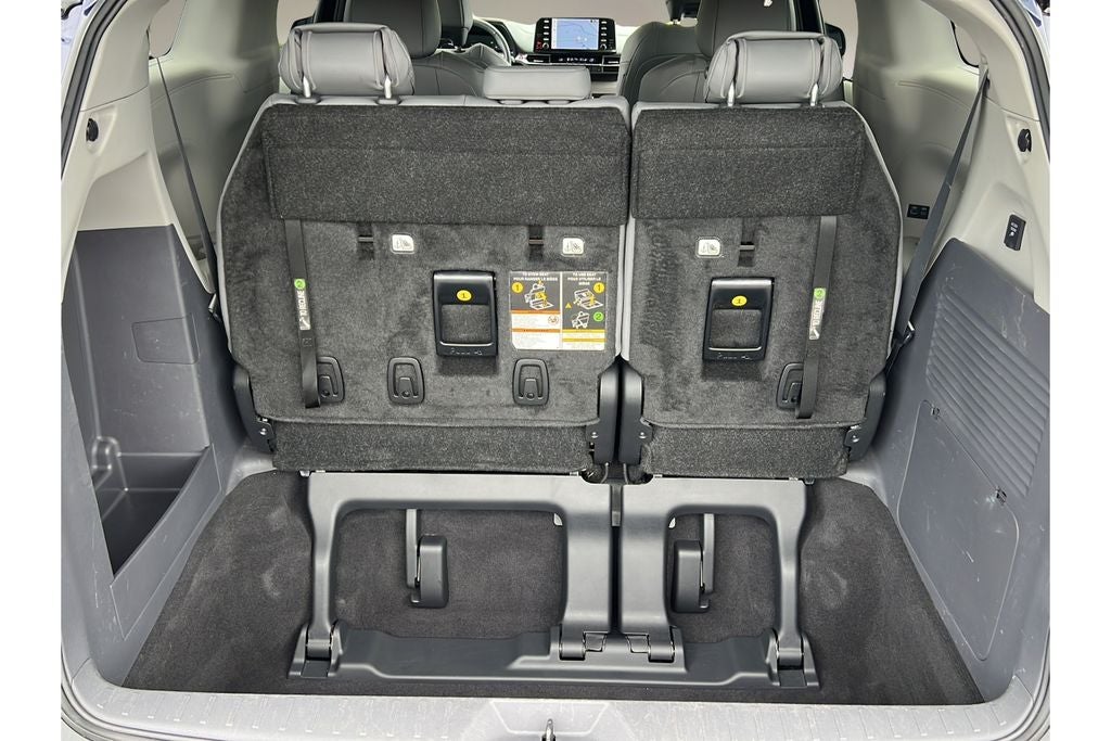 2024 Toyota Sienna XLE 7 Passenger