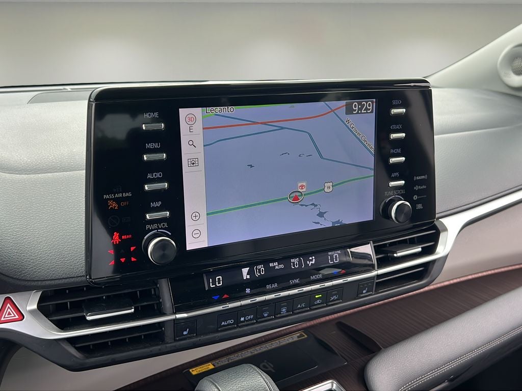 2024 Toyota Sienna XLE 7 Passenger