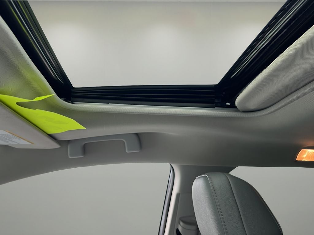 2024 Toyota Sienna XLE 7 Passenger