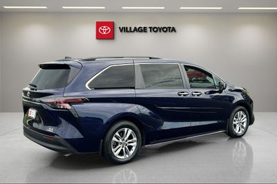 2024 Toyota Sienna XLE 7 Passenger
