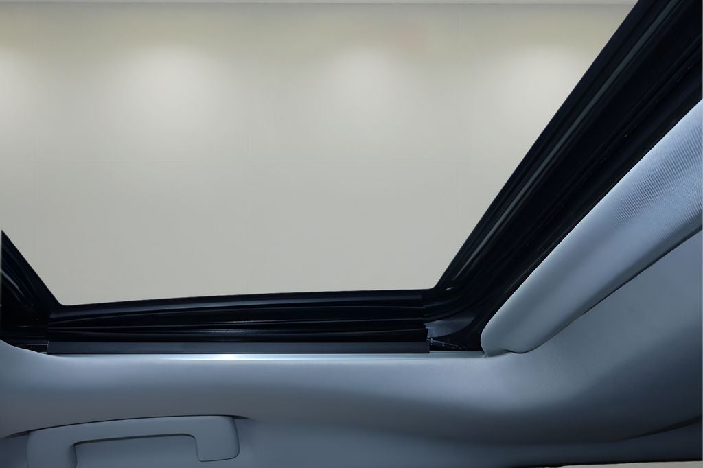 2025 Toyota Highlander Hybrid XLE