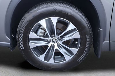 2025 Toyota Highlander Hybrid XLE