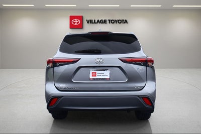 2025 Toyota Highlander Hybrid XLE