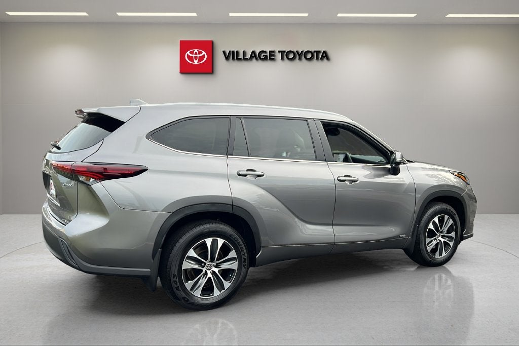 2026 Toyota Highlander Hybrid XLE
