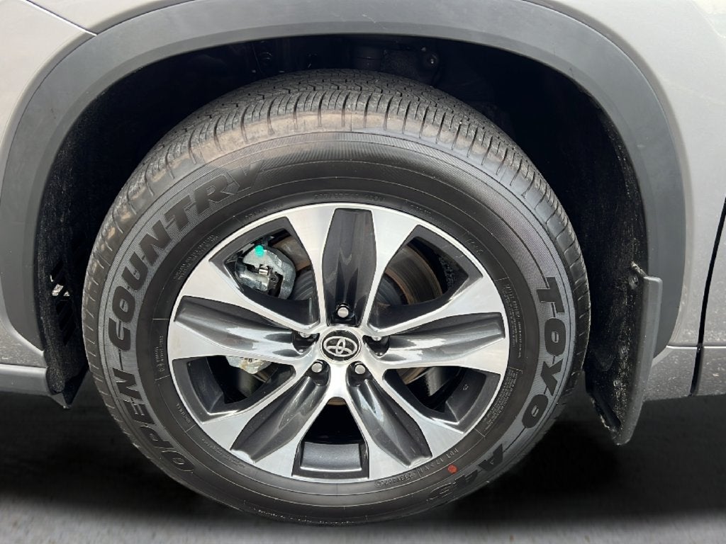 2026 Toyota Highlander Hybrid XLE