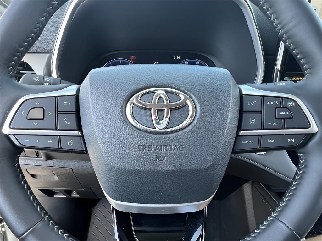 2025 Toyota Highlander Limited