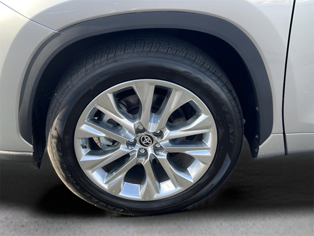 2025 Toyota Highlander Limited