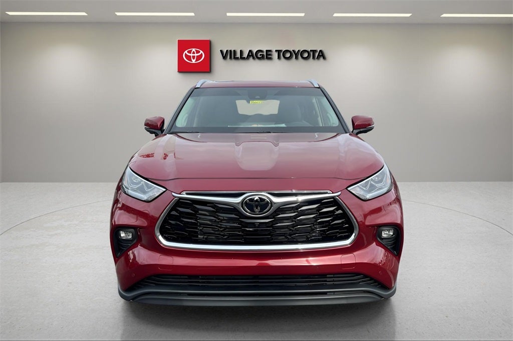 2026 Toyota Highlander Limited