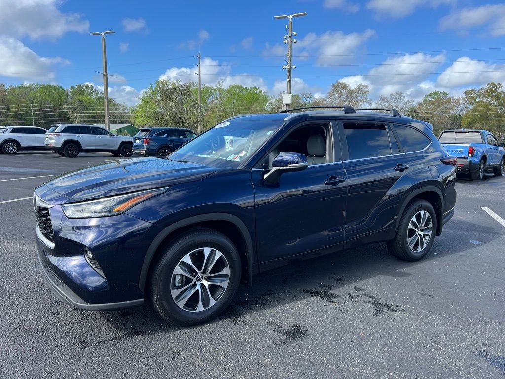 2024 Toyota Highlander XLE