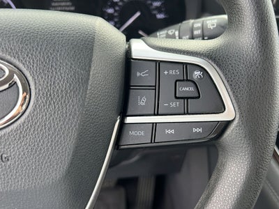 2021 Toyota Sienna LE 8 Passenger