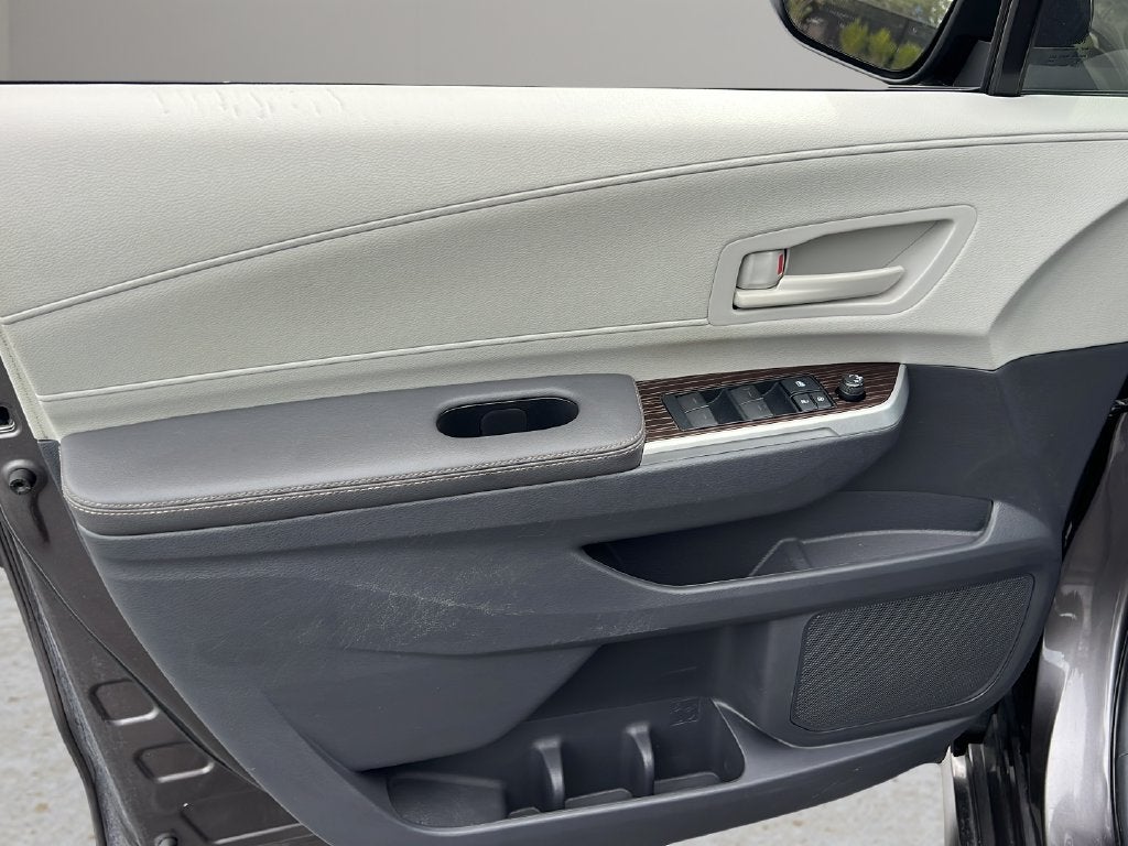 2021 Toyota Sienna LE 8 Passenger