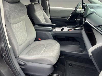 2021 Toyota Sienna LE 8 Passenger