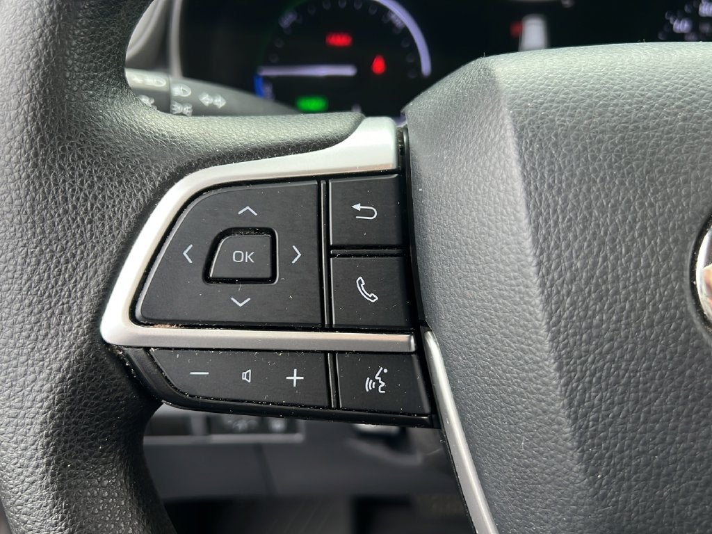 2021 Toyota Sienna LE 8 Passenger