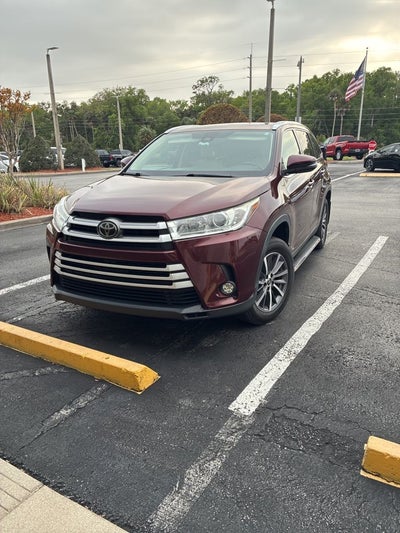 2019 Toyota Highlander Base