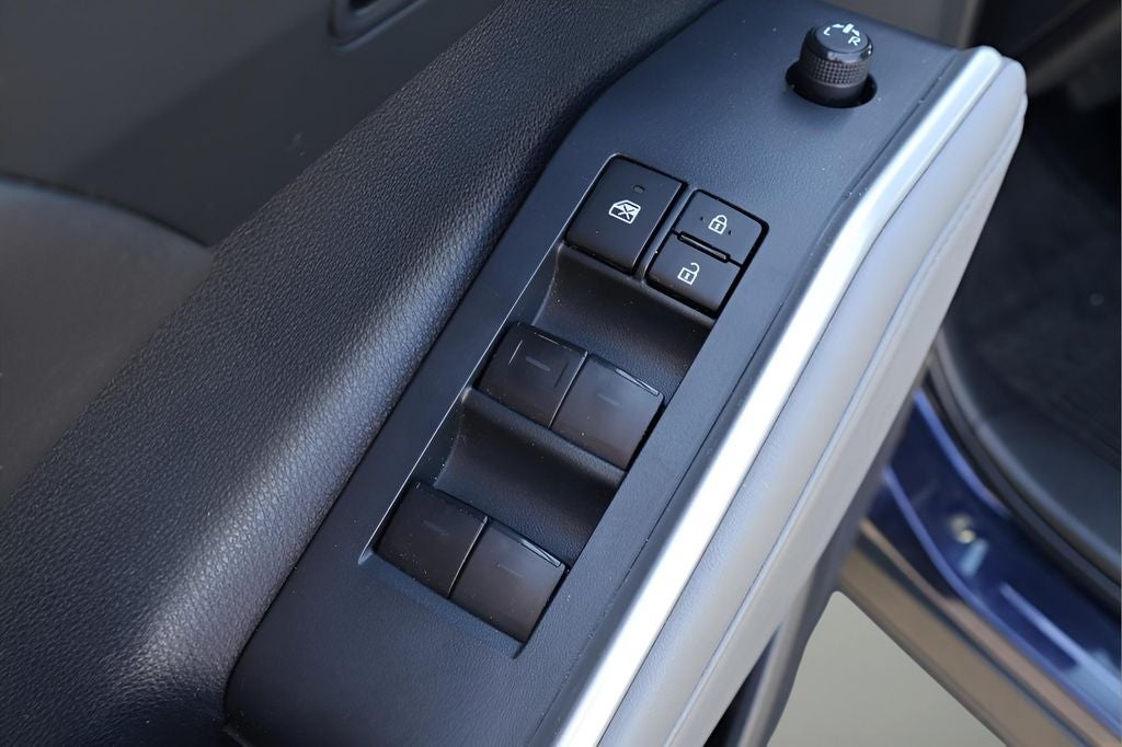 2022 Toyota Highlander Hybrid LE