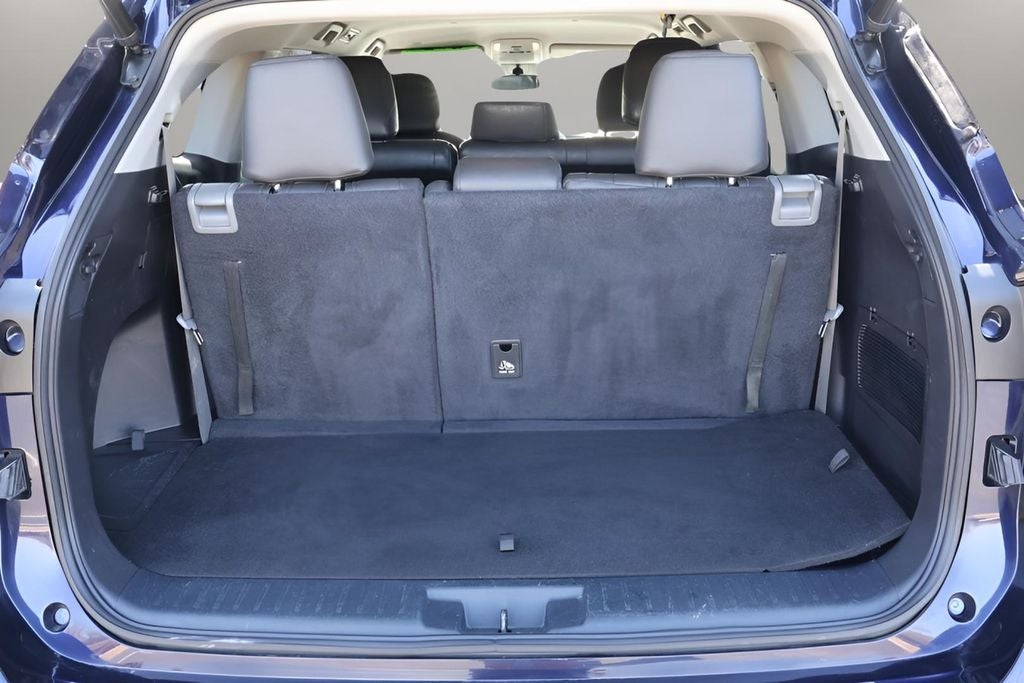 2022 Toyota Highlander Hybrid LE