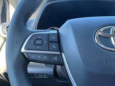 2022 Toyota Sienna Limited 7 Passenger