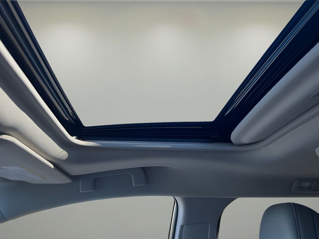 2022 Toyota Sienna Limited 7 Passenger