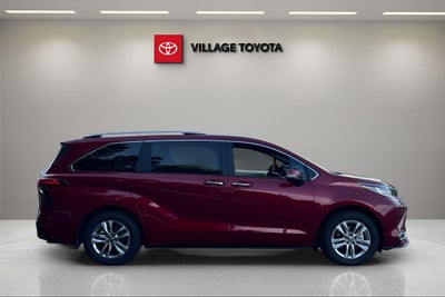 2026 Toyota Sienna Limited 7 Passenger