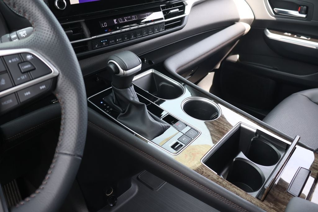 2025 Toyota Sienna Limited 7 Passenger