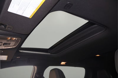 2025 Toyota Sienna Limited 7 Passenger