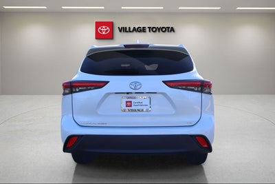2020 Toyota Highlander LE