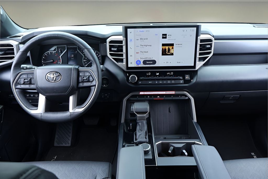 2025 Toyota Tundra SR5
