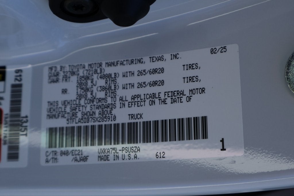 2025 Toyota Tundra SR5