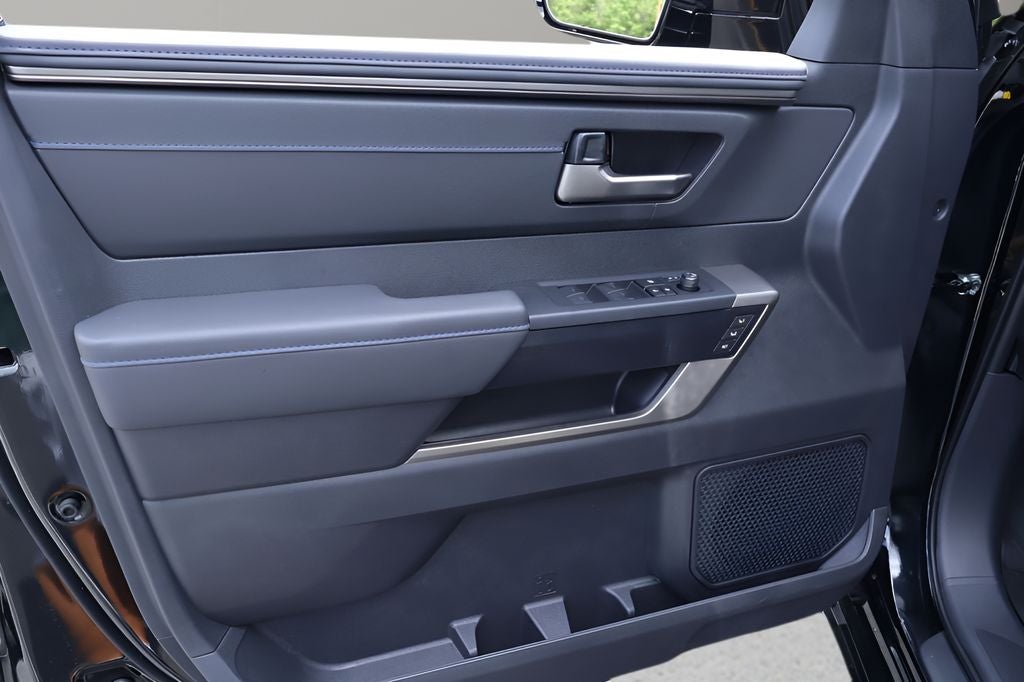 2026 Toyota Tundra Hybrid Platinum
