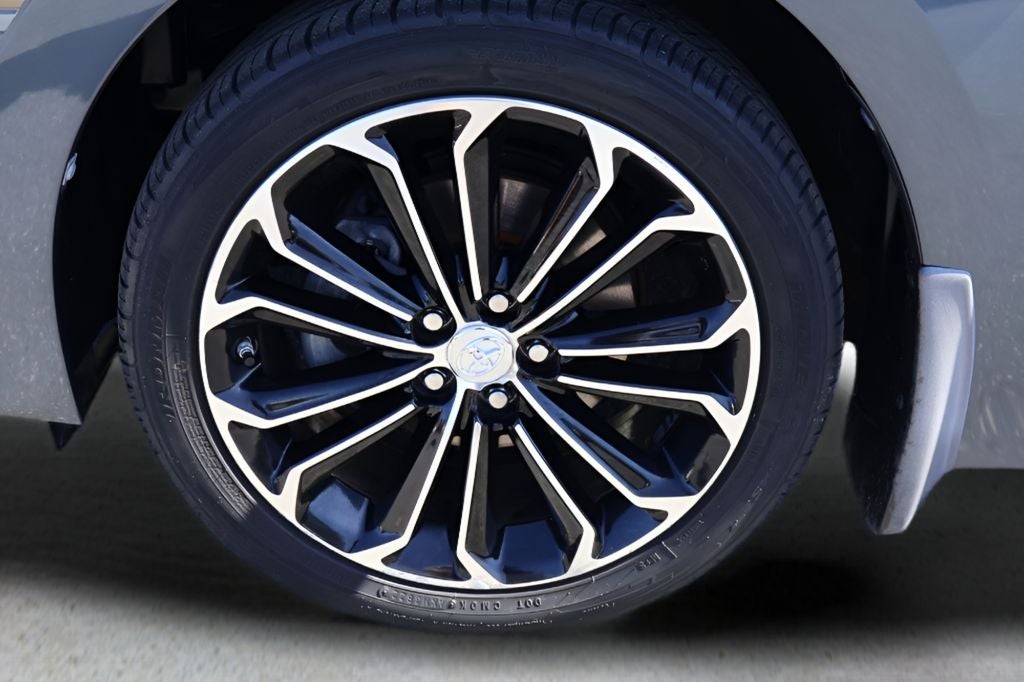 2015 Toyota Corolla S Plus