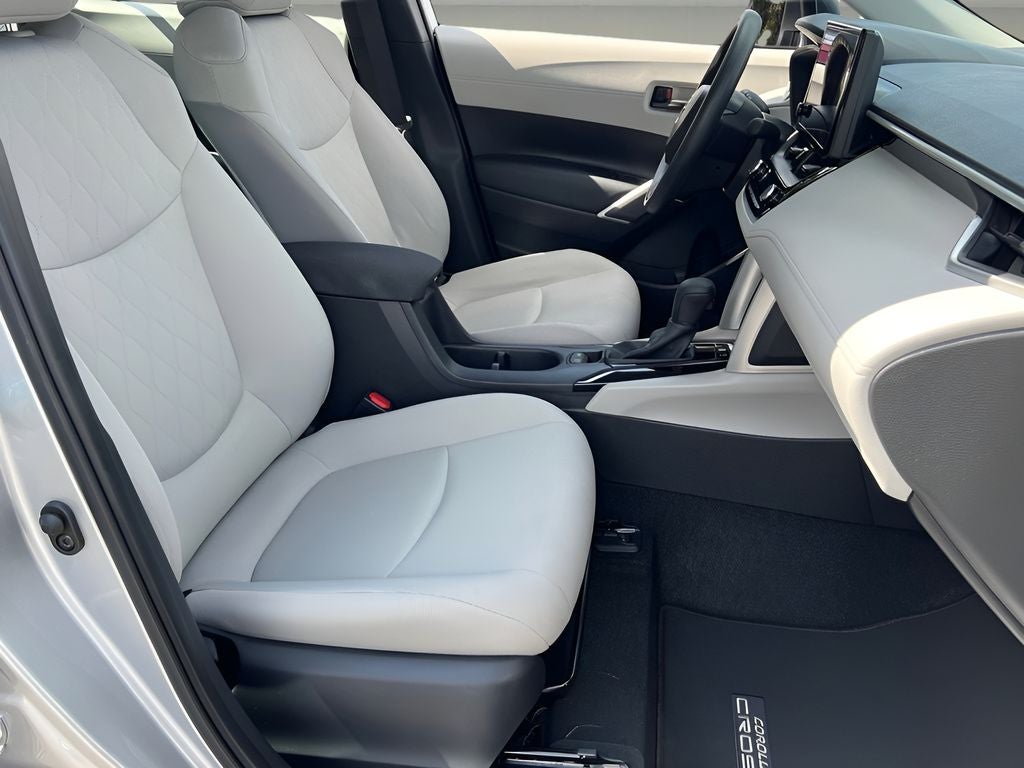 2024 Toyota Corolla Cross L