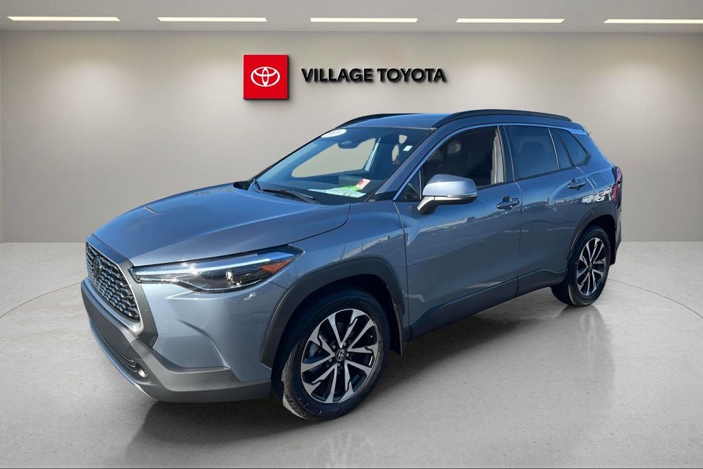 2024 Toyota Corolla Cross XLE