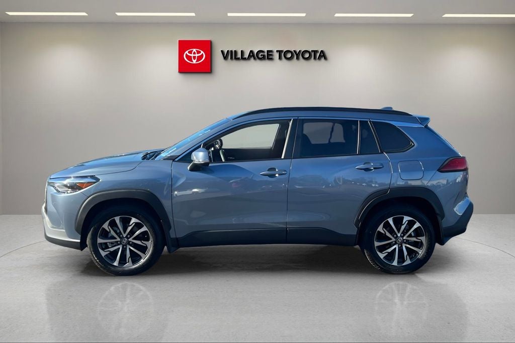 2024 Toyota Corolla Cross XLE