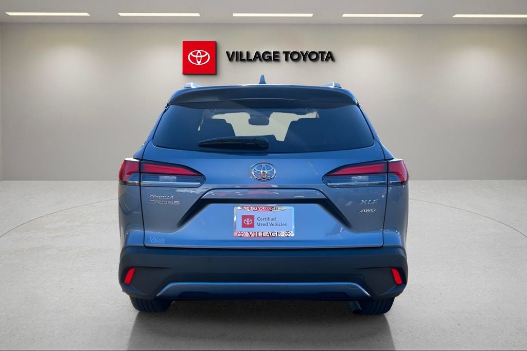 2024 Toyota Corolla Cross XLE