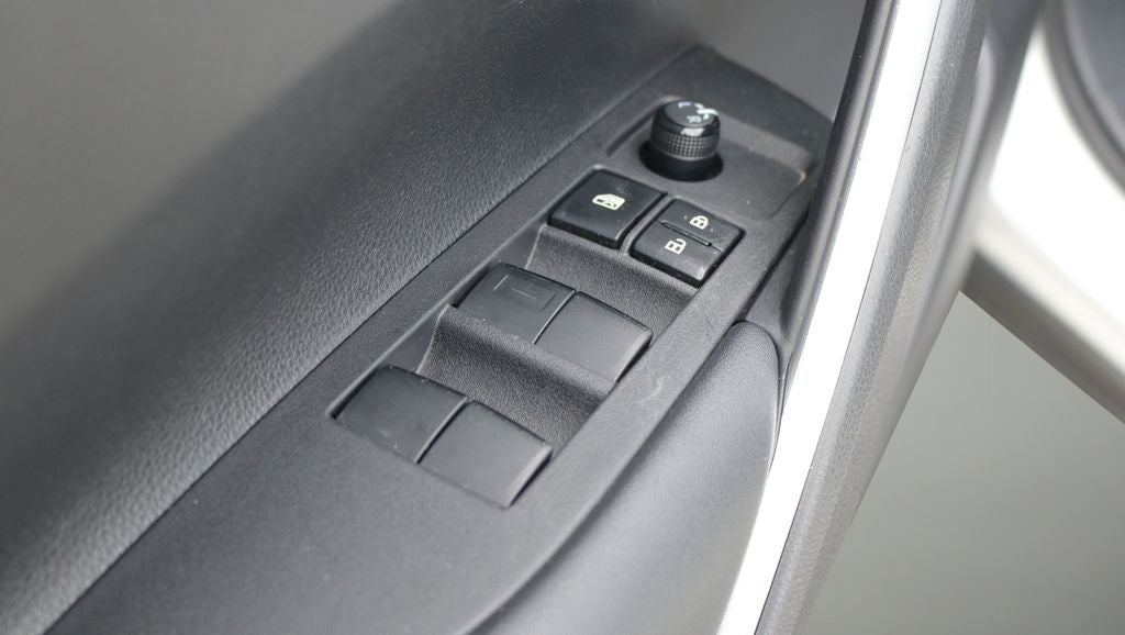 2024 Toyota Corolla Cross Hybrid SE