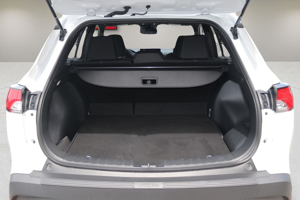 2024 Toyota Corolla Cross Hybrid SE