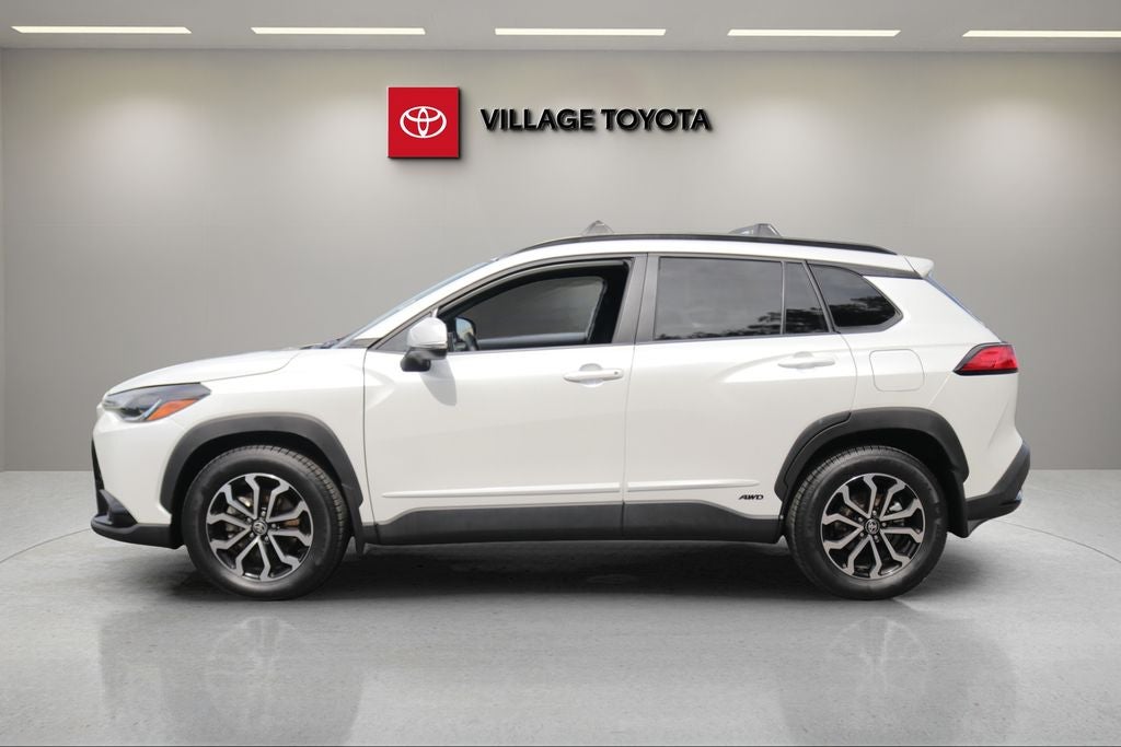2024 Toyota Corolla Cross Hybrid SE