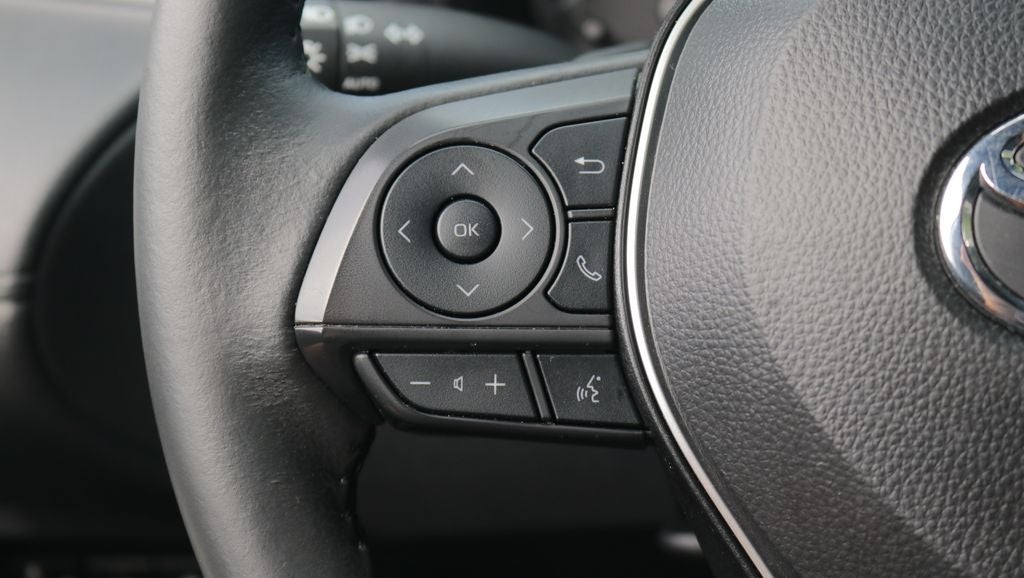 2024 Toyota Corolla Cross Hybrid SE